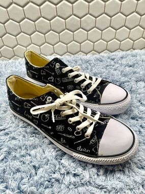 Dental Healthcare Theme Black White Canvas Sneakers with White Toe Cap